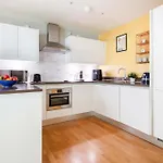 Bnbnova - 1Br - Buckingham Palace